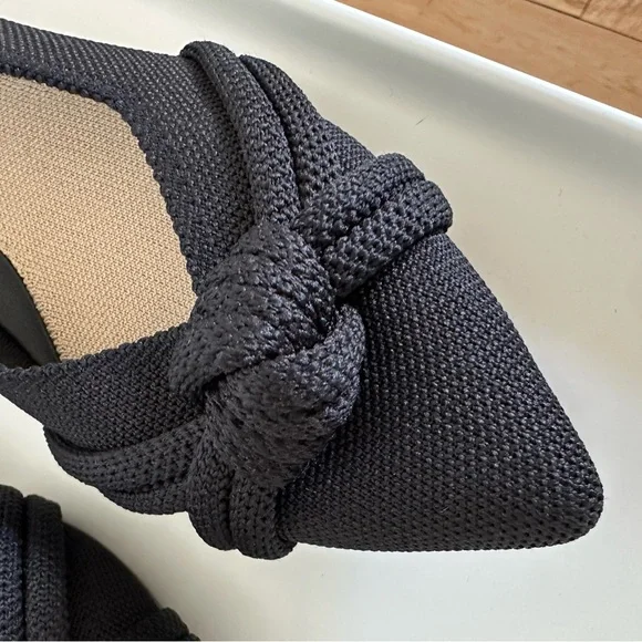 Rothy’s The Knot Point II flats in black, size W 7.5 - Picture 2 of 3